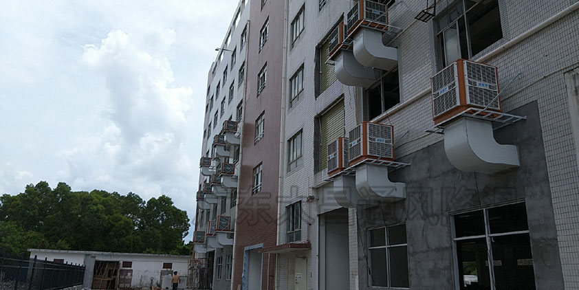 廠房降溫安裝什么空調(diào)效果好？