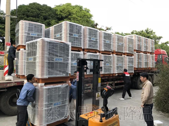 潤東方環(huán)?？照{(diào)告訴您車間需要什么樣的降溫設(shè)備