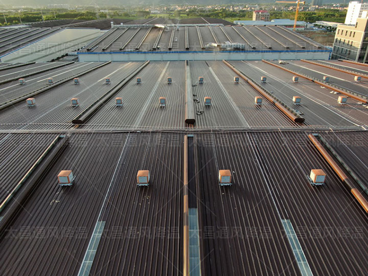 廠房鐵棚降溫用環(huán)?？照{(diào)靠譜嗎？