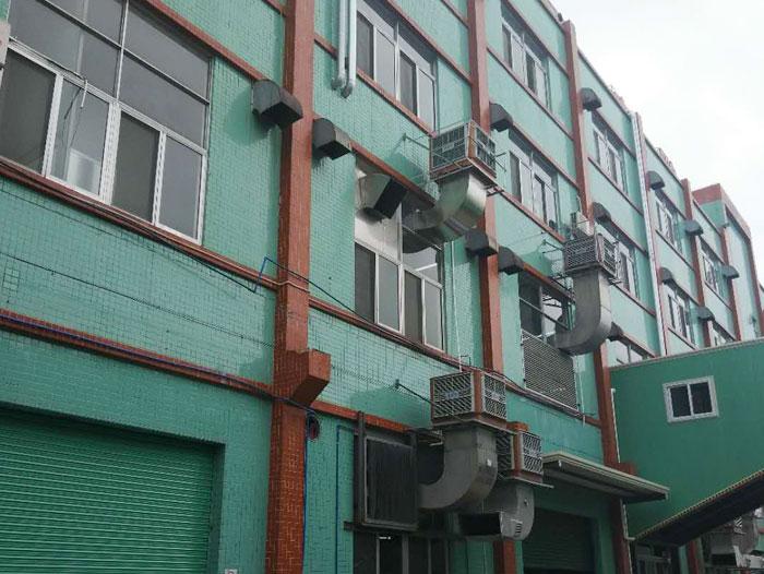 東鵬特飲廠區(qū)使用潤(rùn)東方環(huán)?？照{(diào)